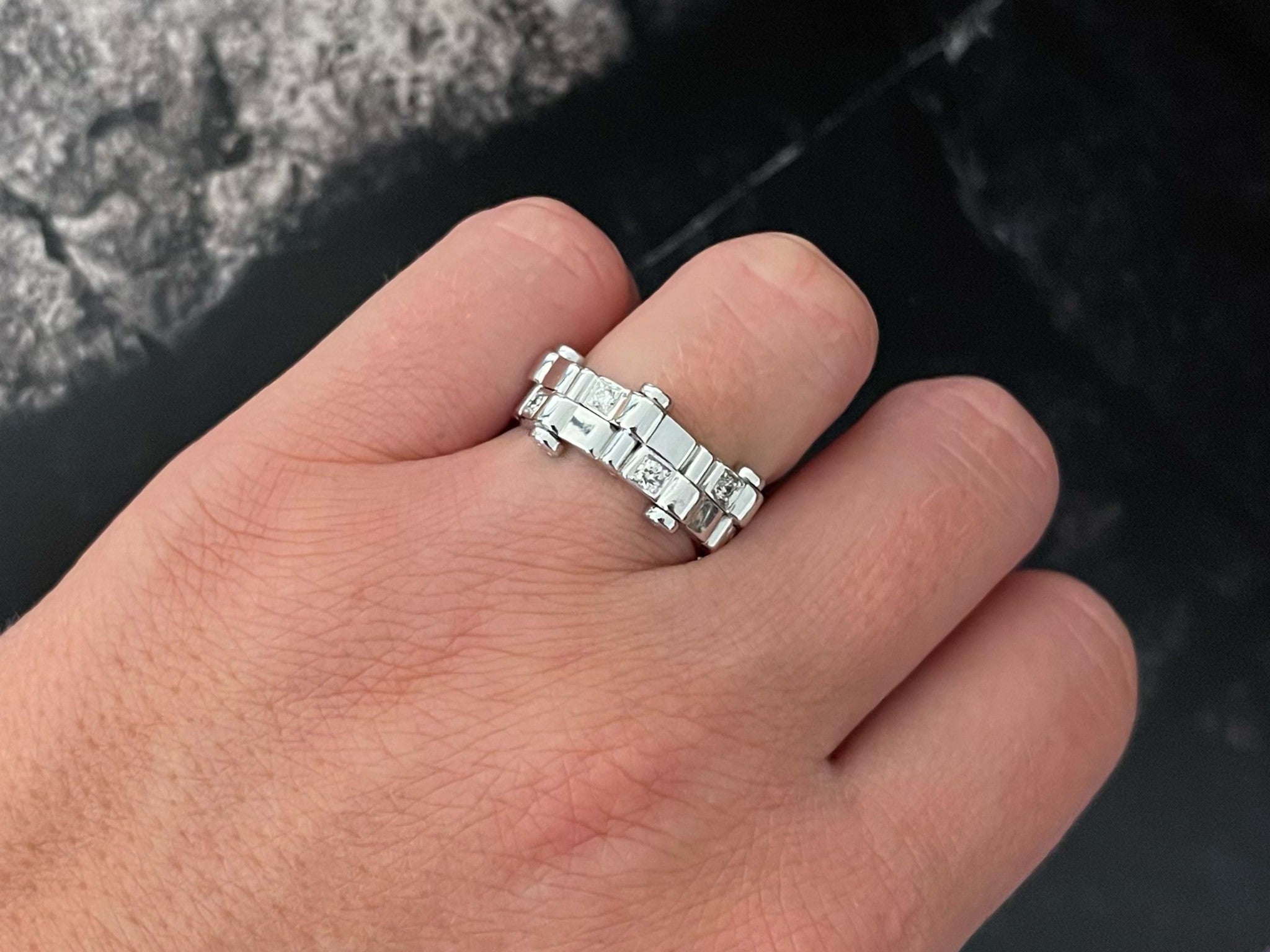 Diamond Alternating Riveted Wedding Band Ring in 18k White Gold