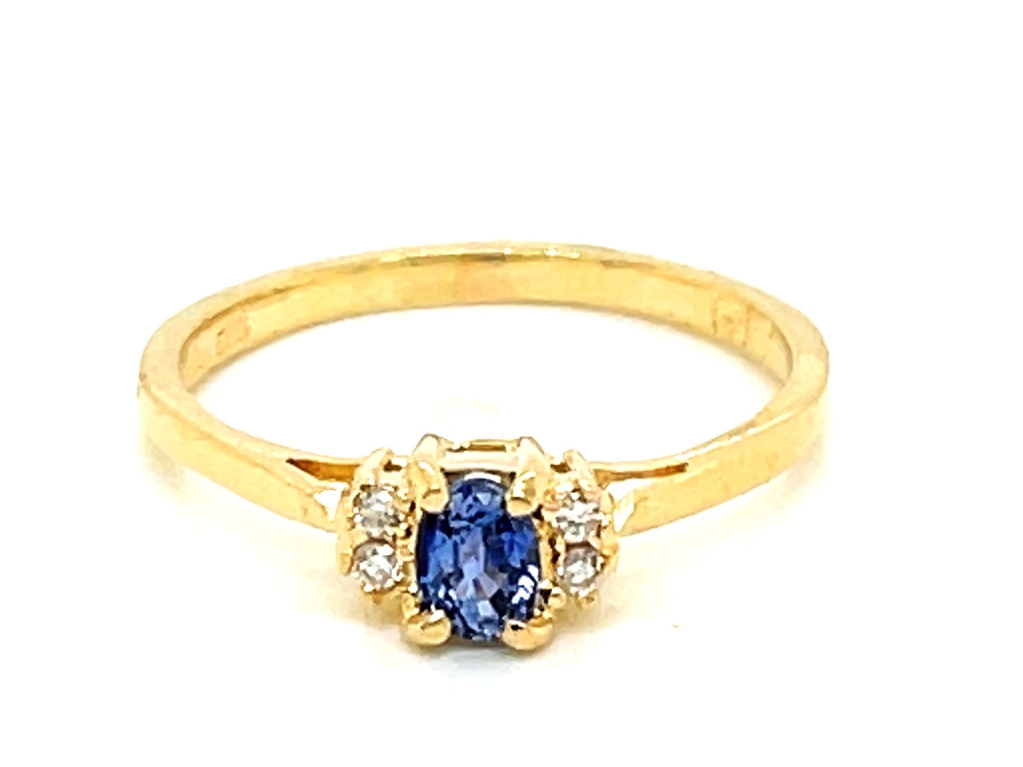 Light Blue Sapphire and Diamond Ring in 14k Yellow Gold