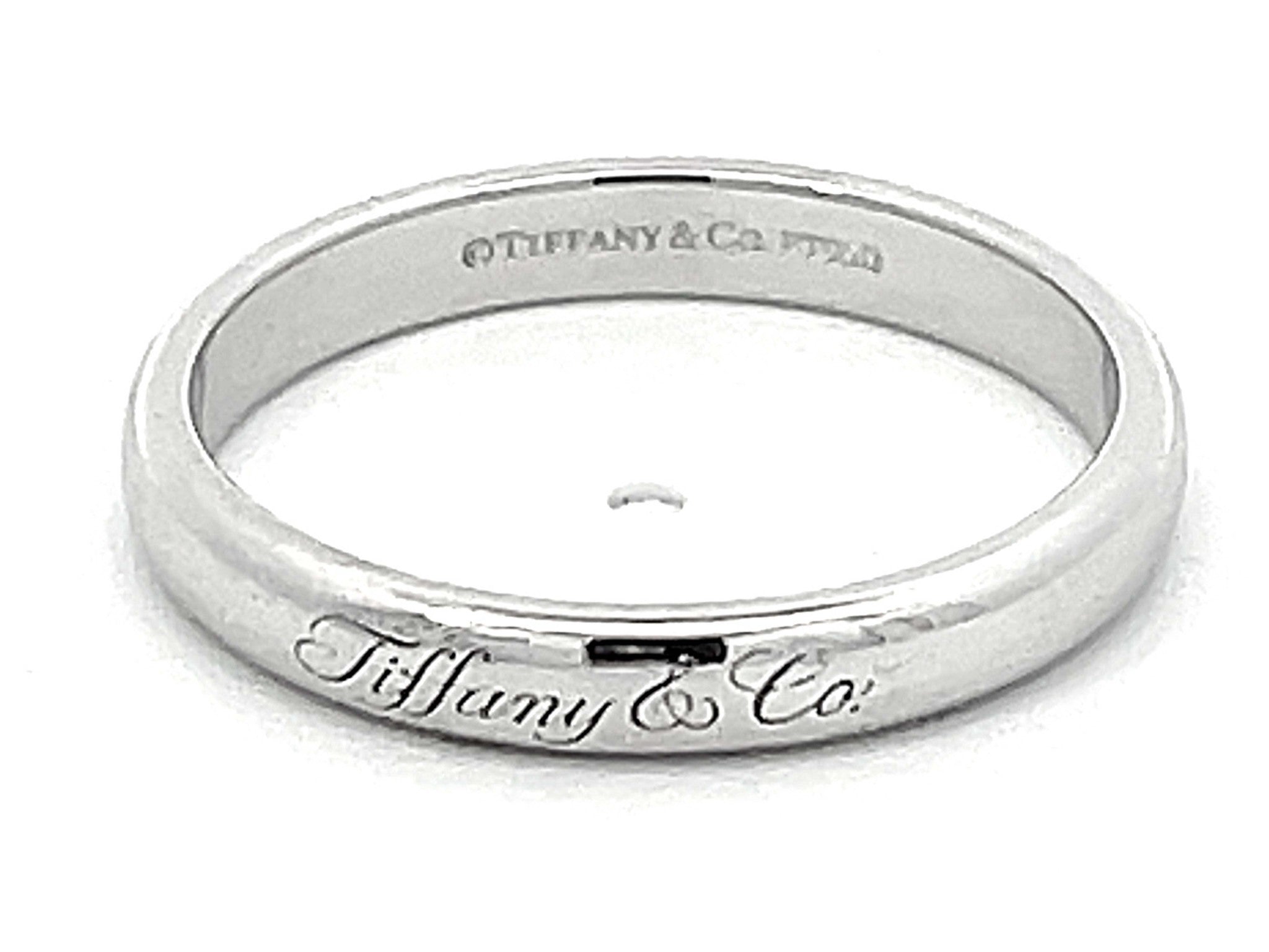 Vintage Tiffany & Co. Wedding Band Ring in Platinum 3 mm Wide