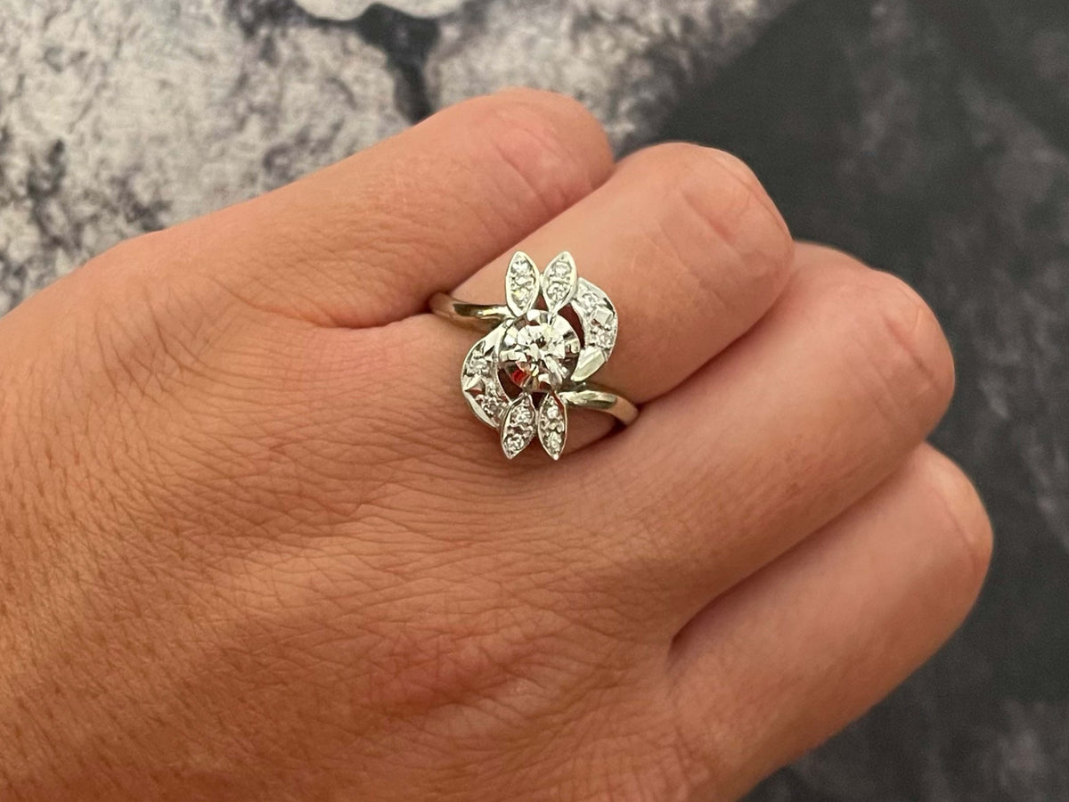 White Gold Vintage Transition Diamond Ring | Solitaire Jewelers ...