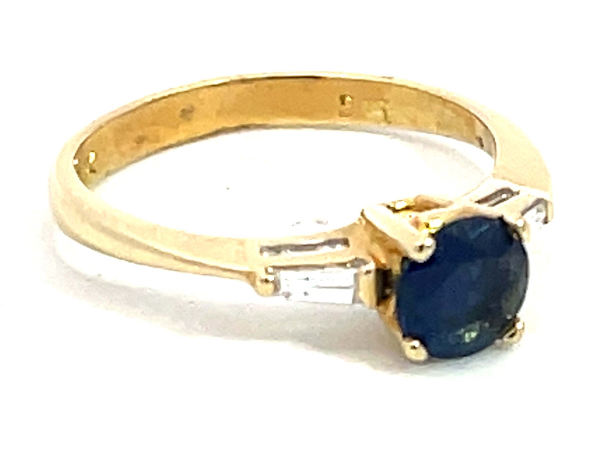 Solitaire Blue Sapphire with Baguette Diamond Accents Ring in 14k Yellow Gold