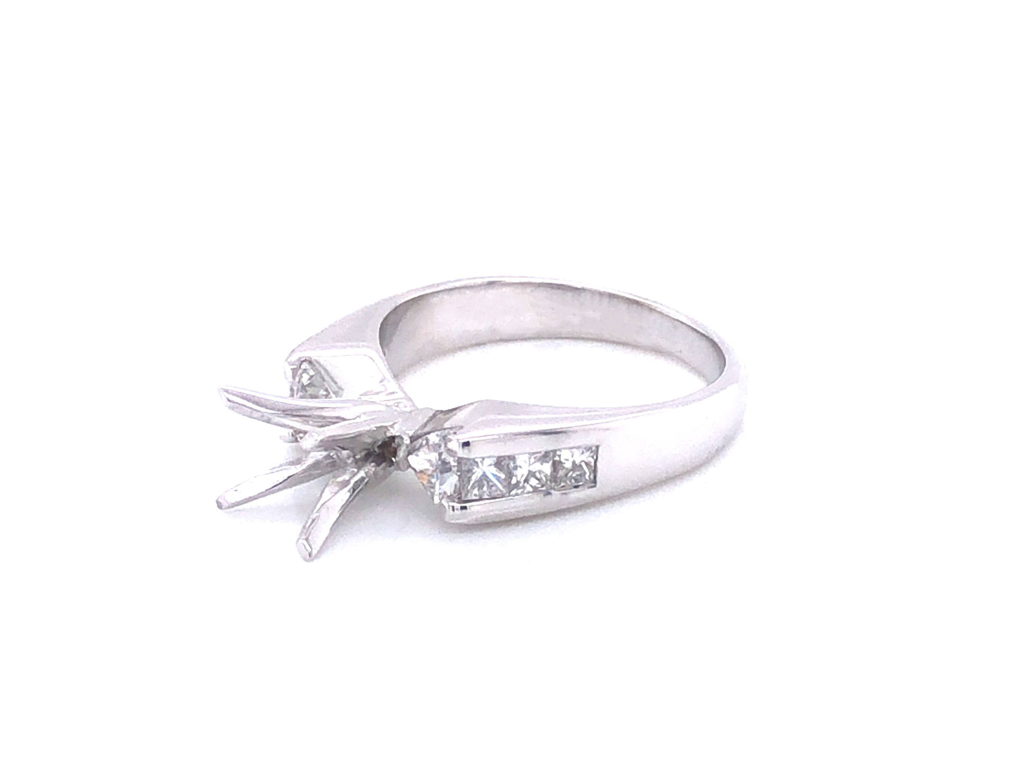14k White Gold Diamond Engagement Ring Semi-Mount