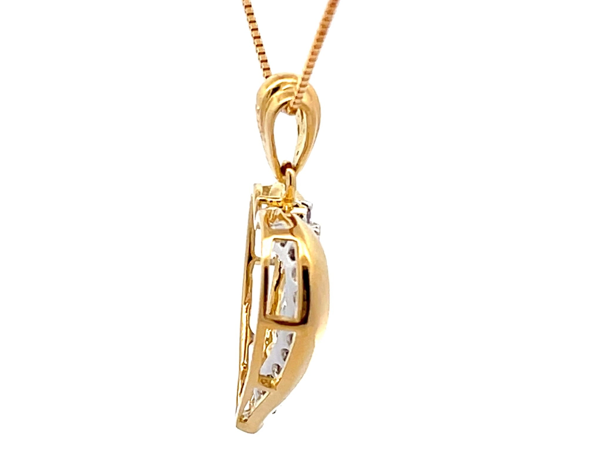 Diamond Heart Necklace 18k Yellow Gold