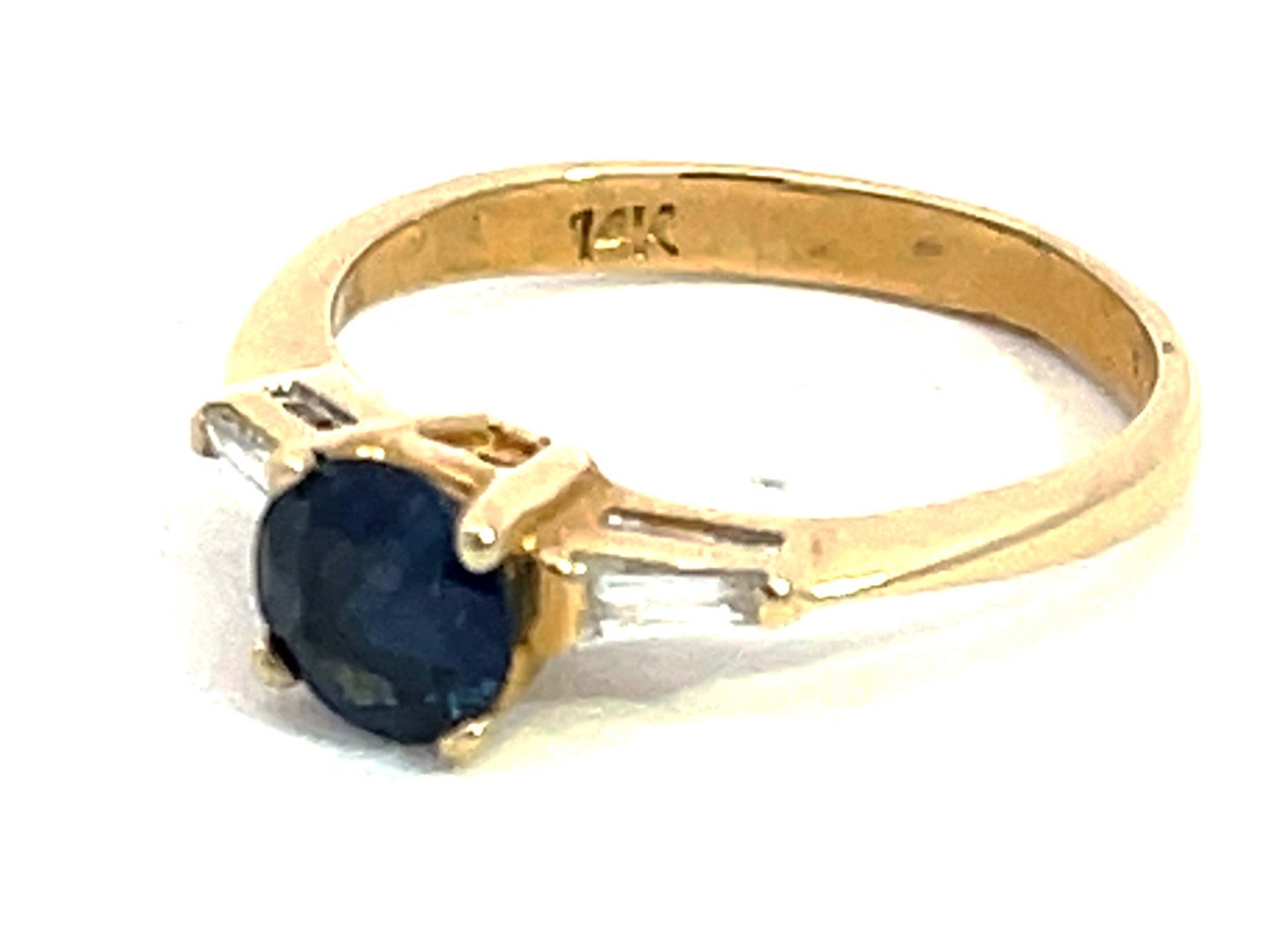 Solitaire Blue Sapphire with Baguette Diamond Accents Ring in 14k Yellow Gold