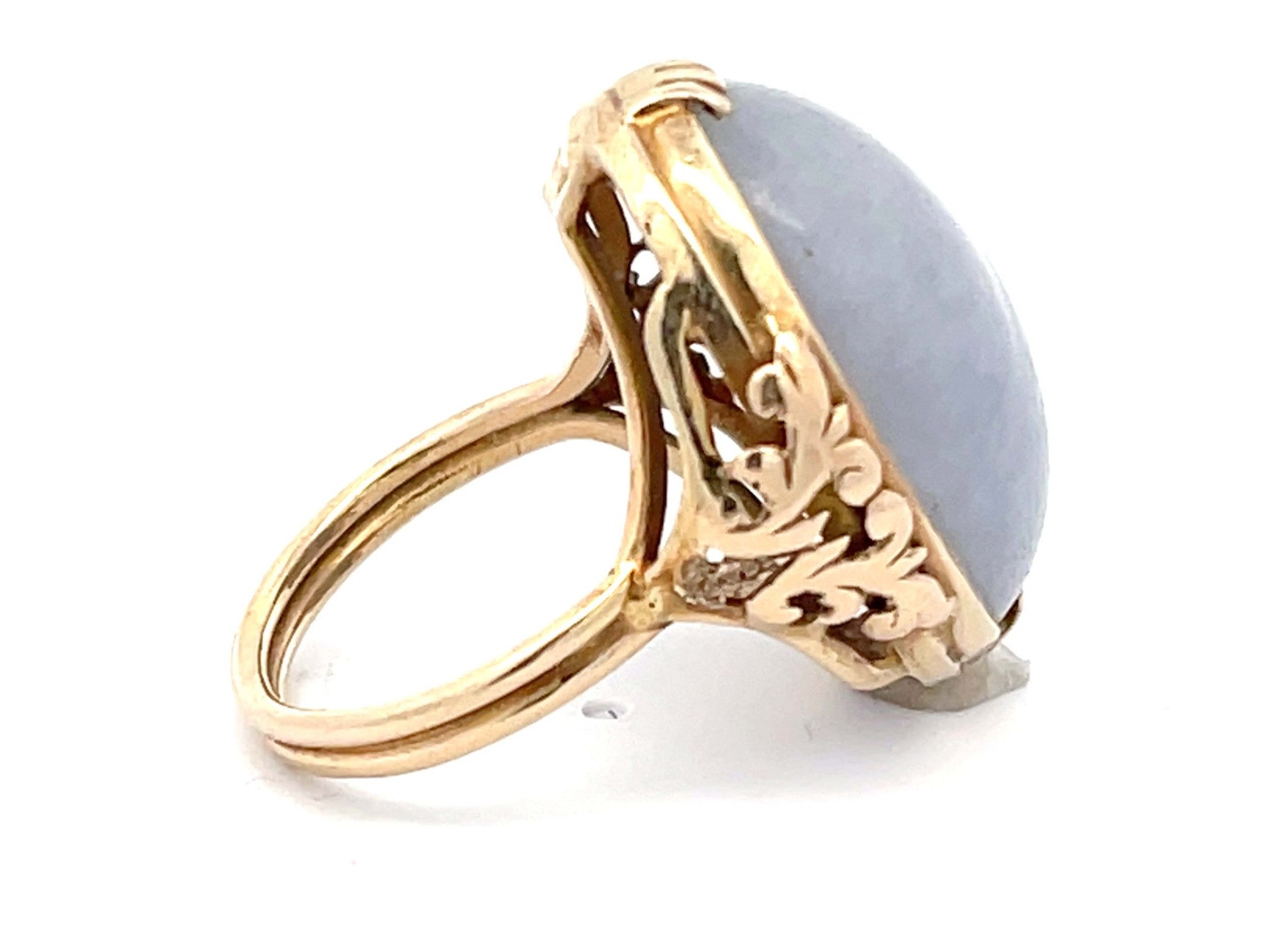 Mings Bluish Grey Oval Jade Ring in 14k Yellow Gold