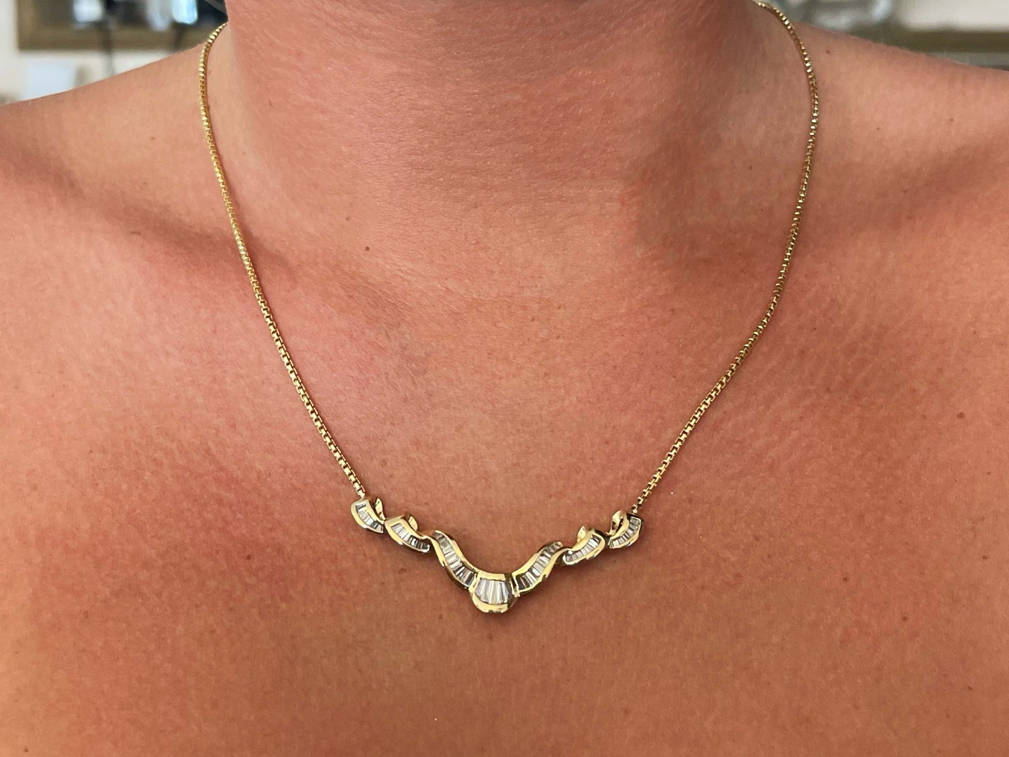 Solid 18k Yellow Gold Baguette Diamond Swirl Pendant Necklace