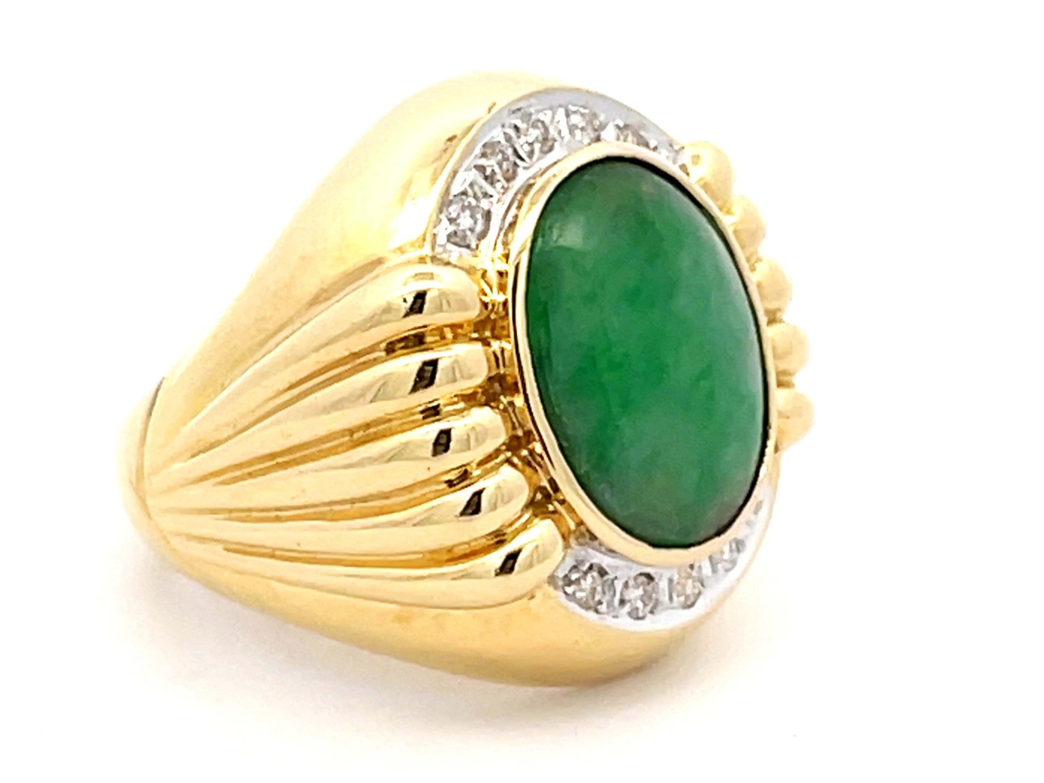 Mottled Green Jade and Diamond Ring with Fluted Shoulders in 18K Yellow Gold