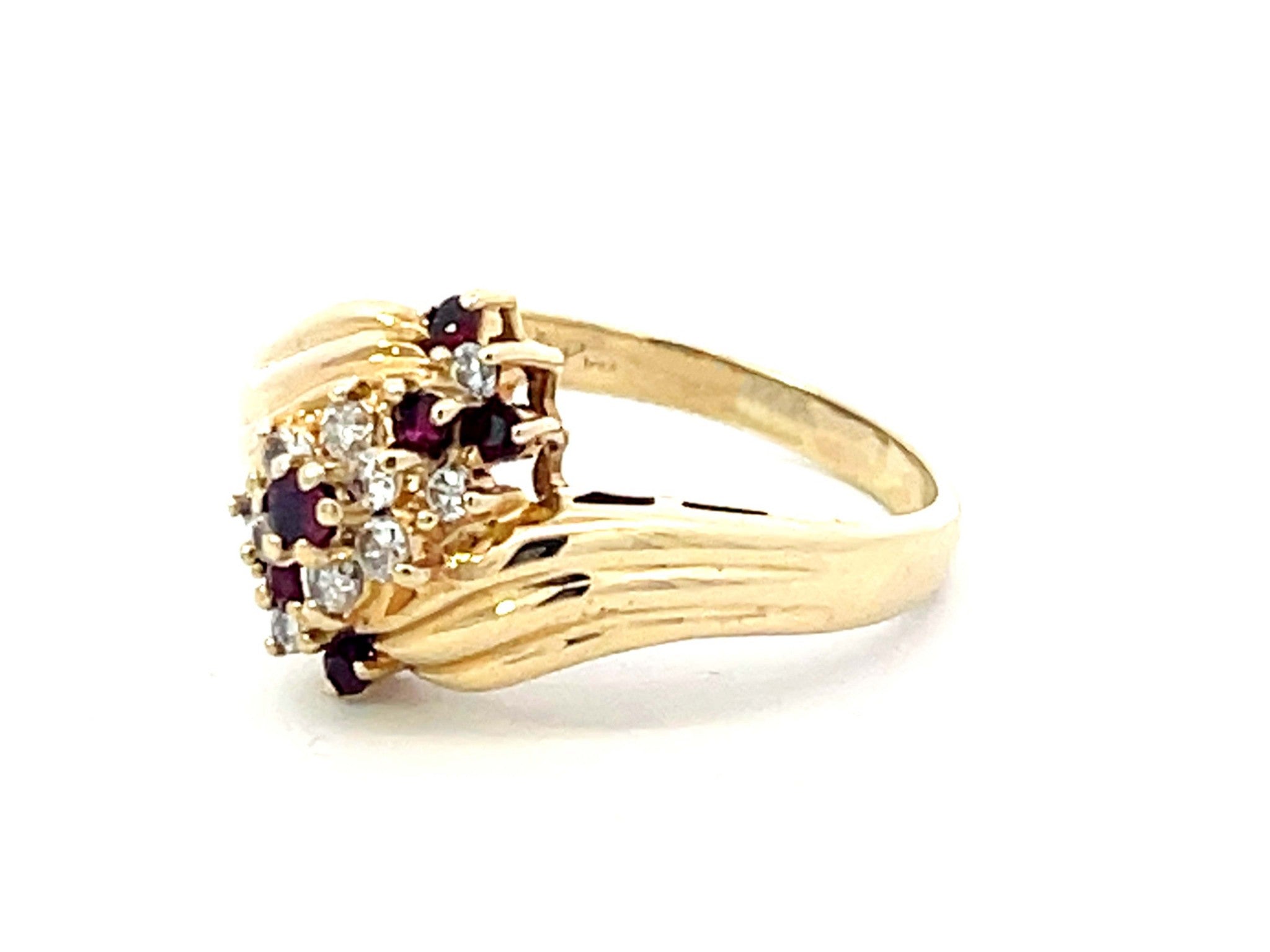 Ruby Diamond Cluster Twist Ring in 18k Yellow Gold