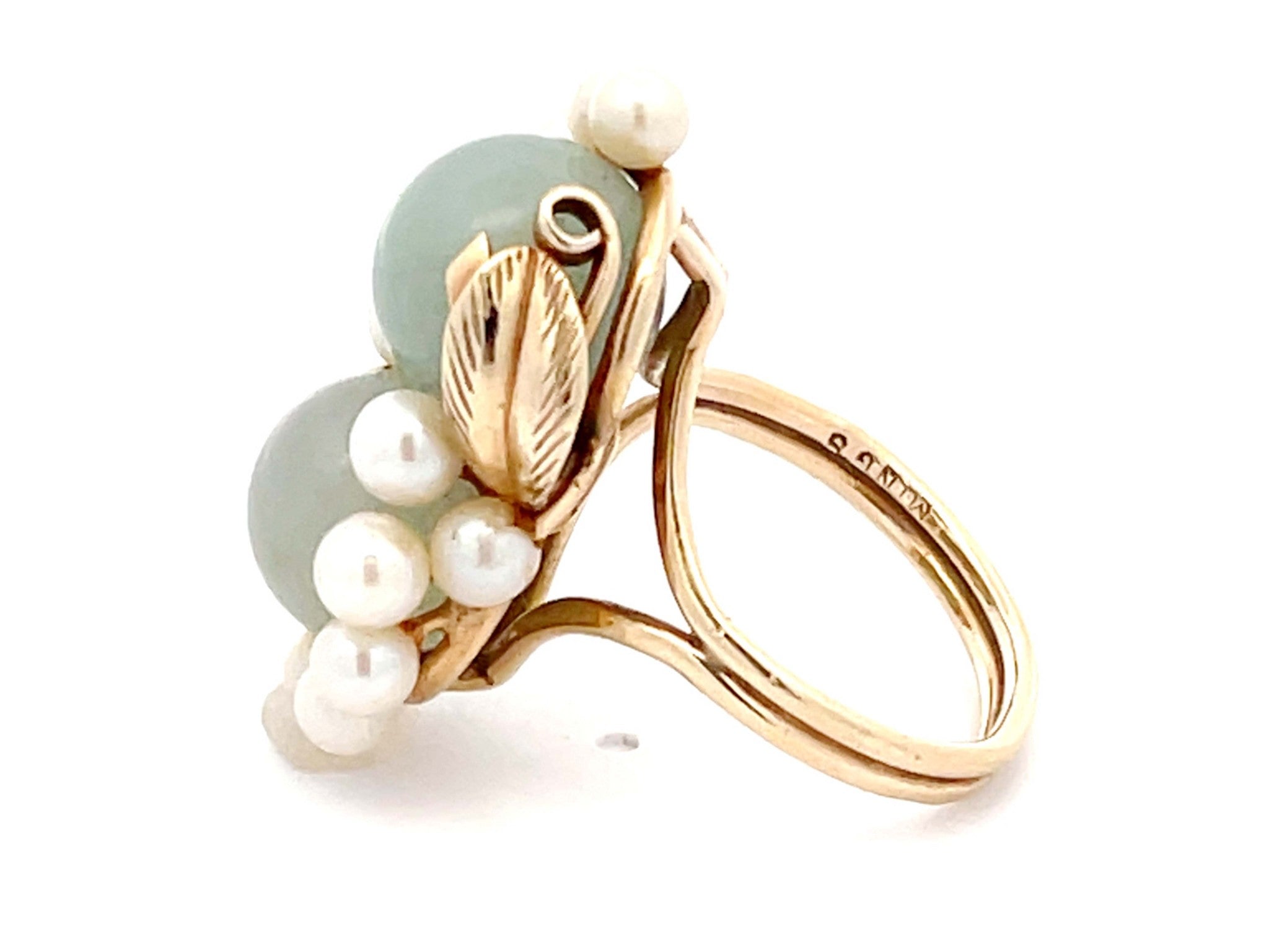 Mings Pale Green Jade Pearl and Leaf Ring in 14k Yellow Gold
