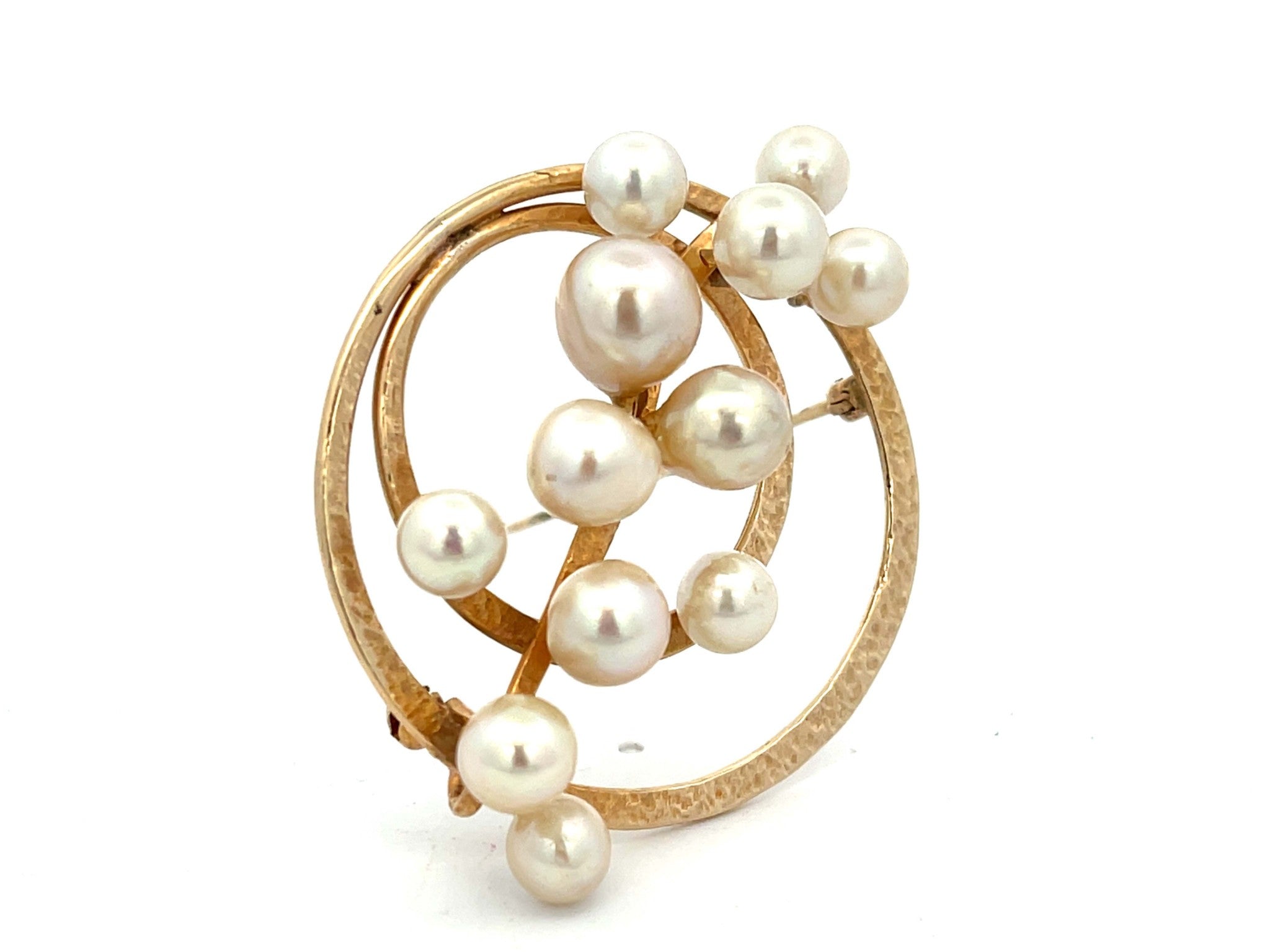 Mings Pearl Circle Brooch in 14k Yellow Gold