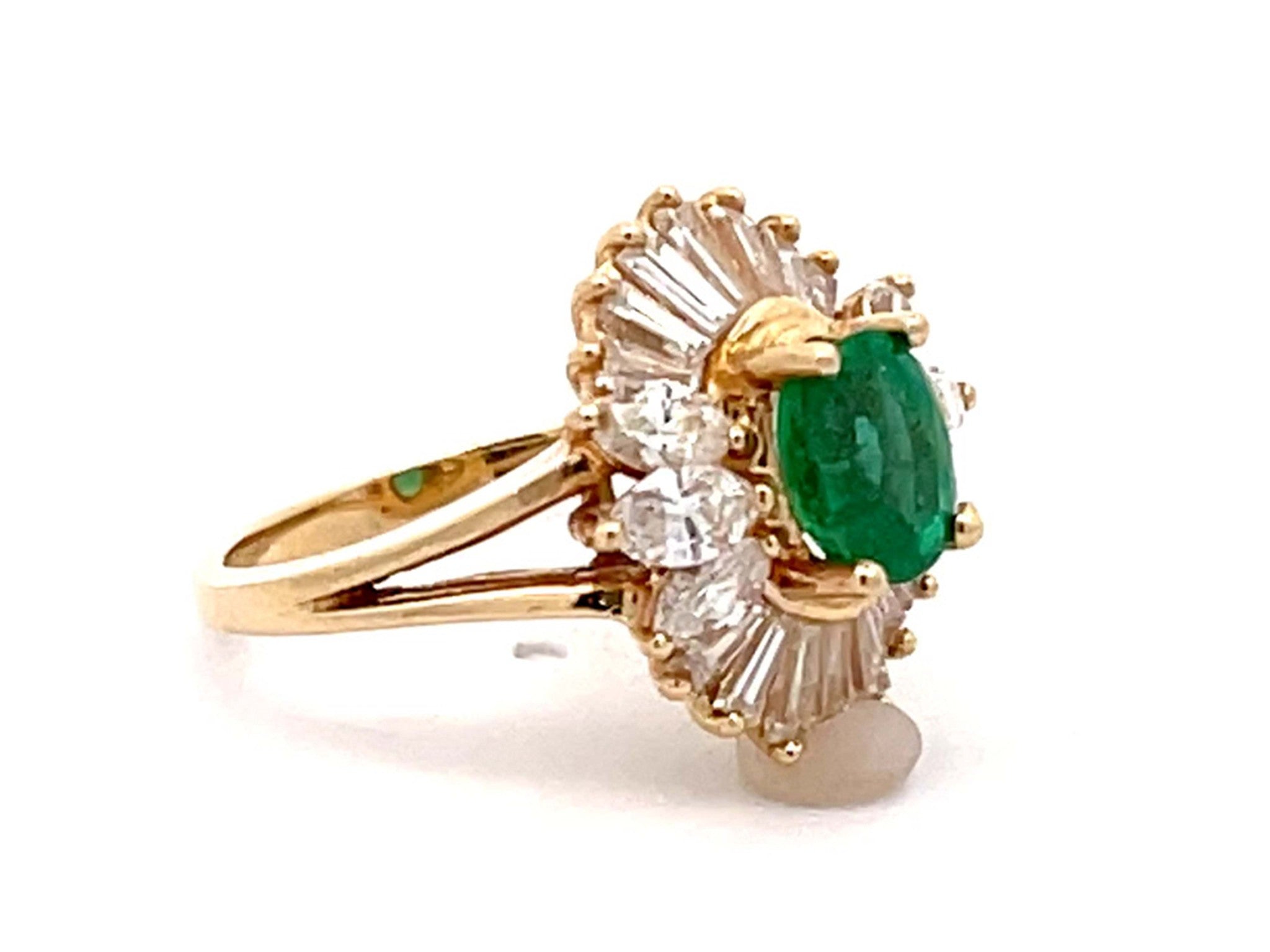 Colombian Green Emerald Ballerina Diamond Ring in 14k Yellow Gold