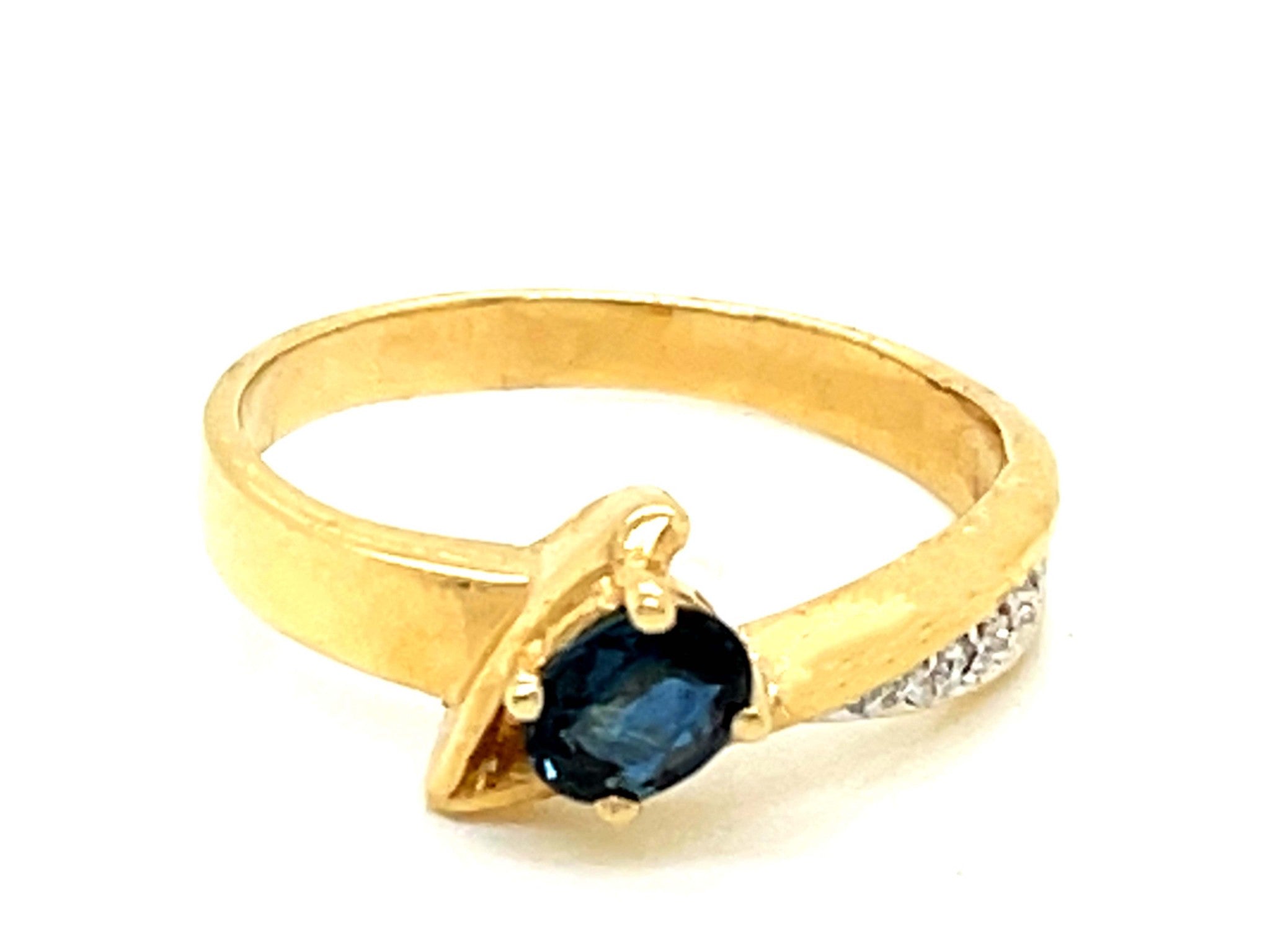 Blue Oval Sapphire and Diamond Lightning Bolt Ring in 14k Yellow Gold