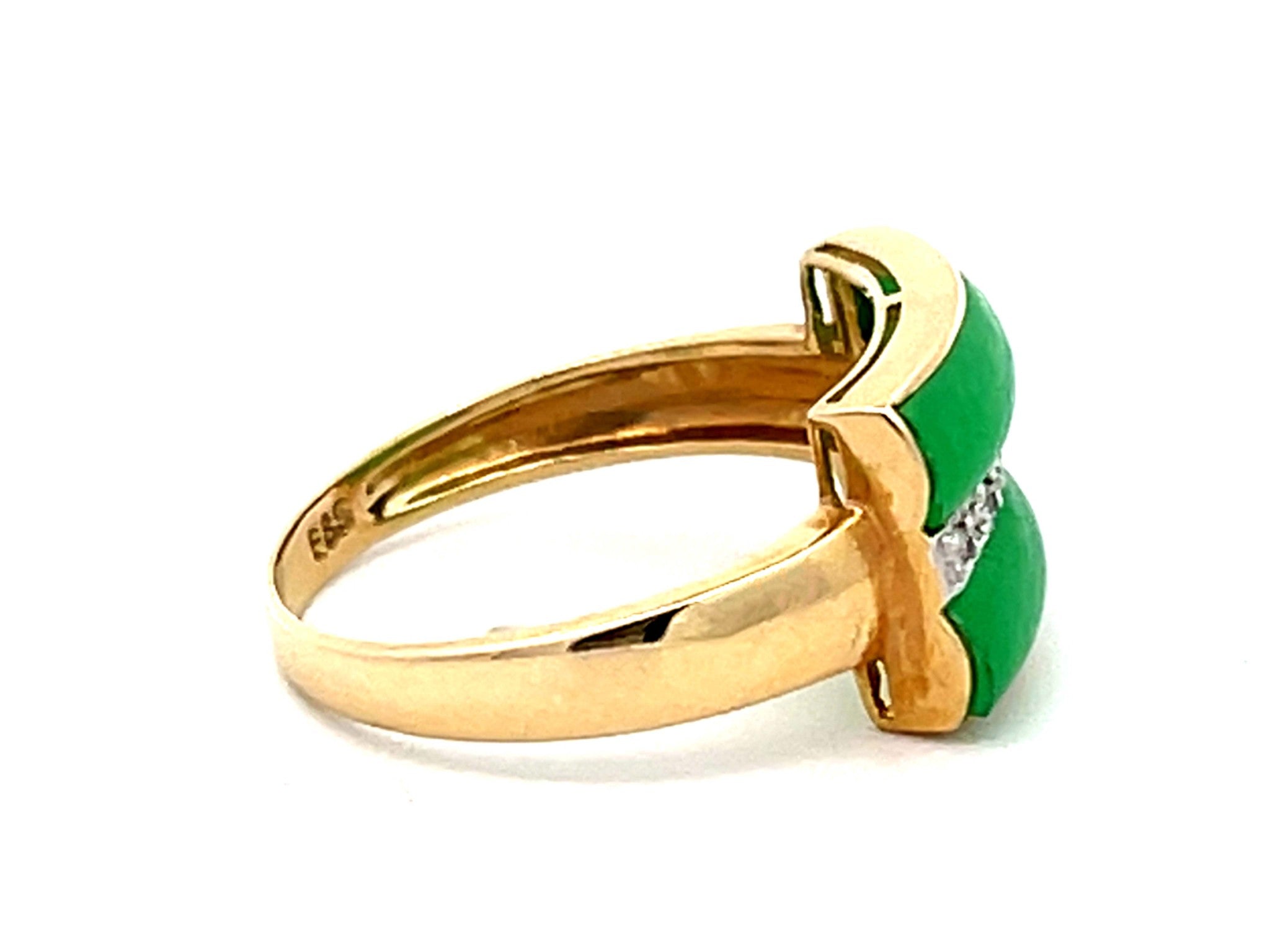 Apple Green Jade and Diamond Ring 14k Yellow Gold