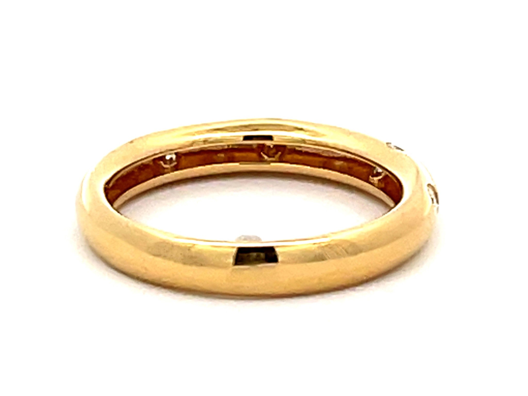 VIVID Rounded Diamond Band Ring 18K Yellow Gold