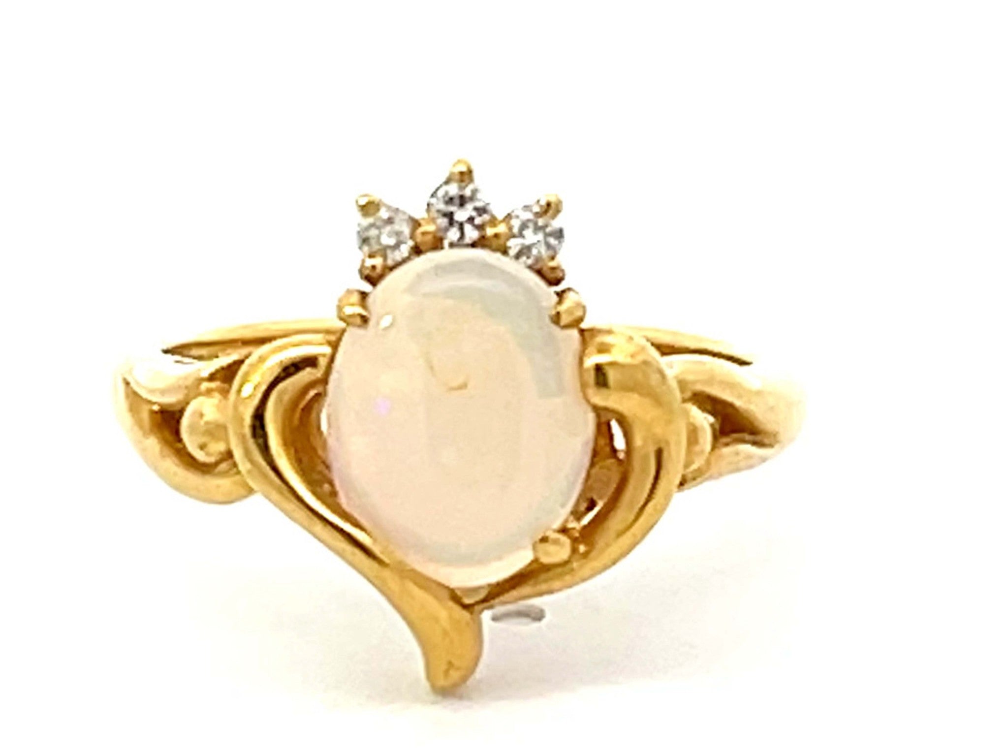 Opal and Diamond Ring 18k Yellow Gold