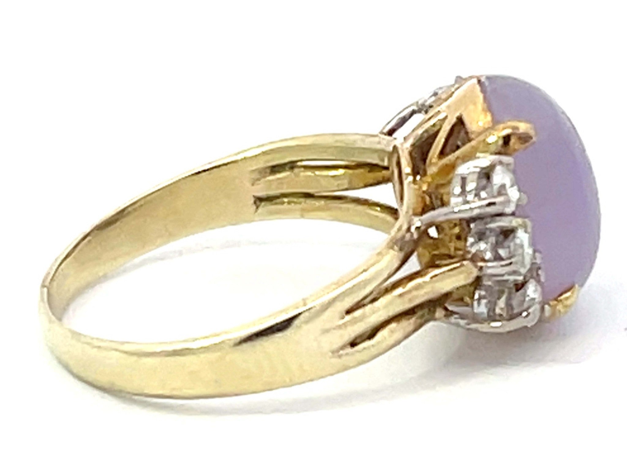 Lavender Jade and Diamond Ring in 14k Yellow Gold