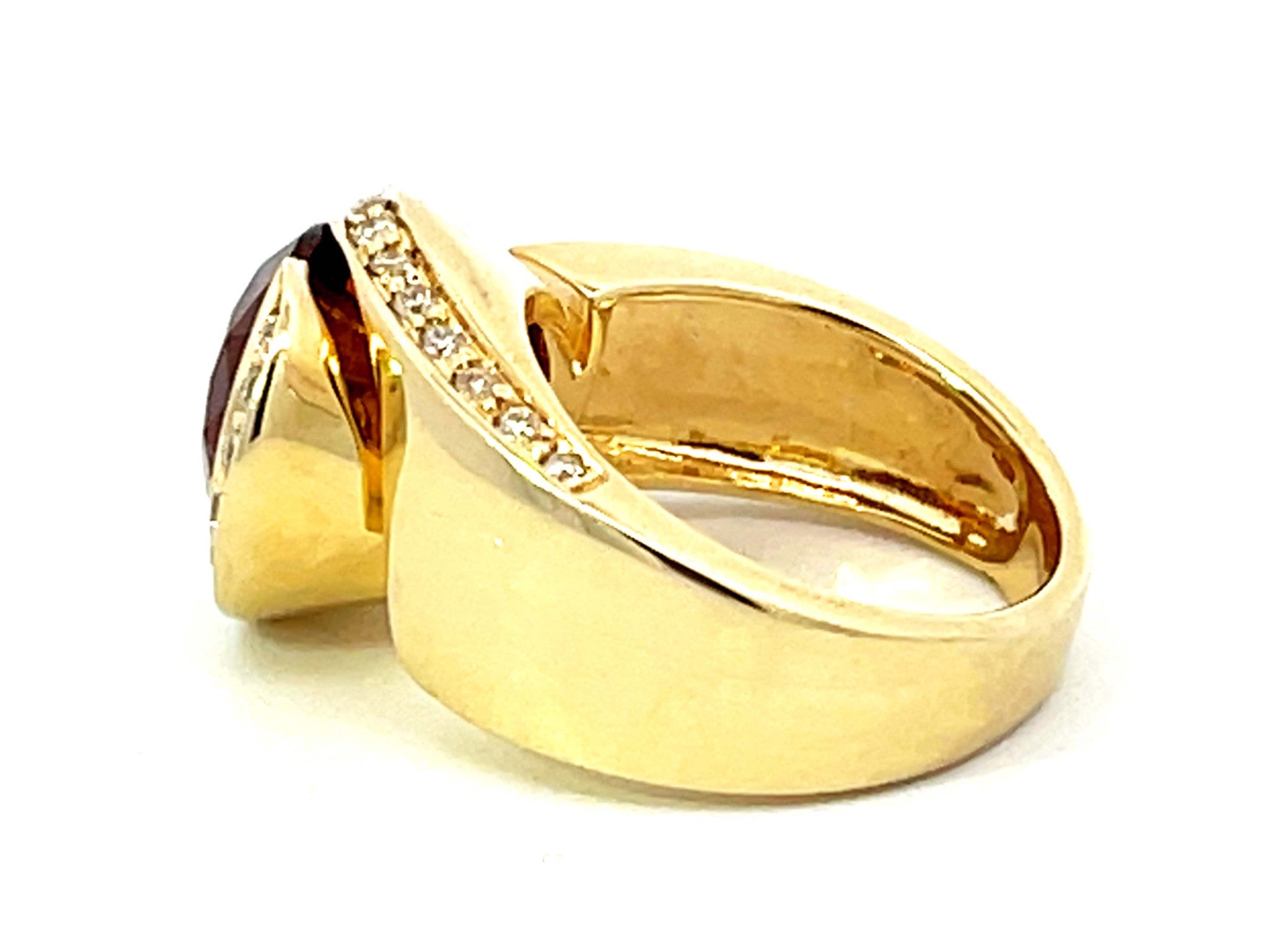 Vintage Round Citrine Diamond Halo Ring in 14k Yellow Gold