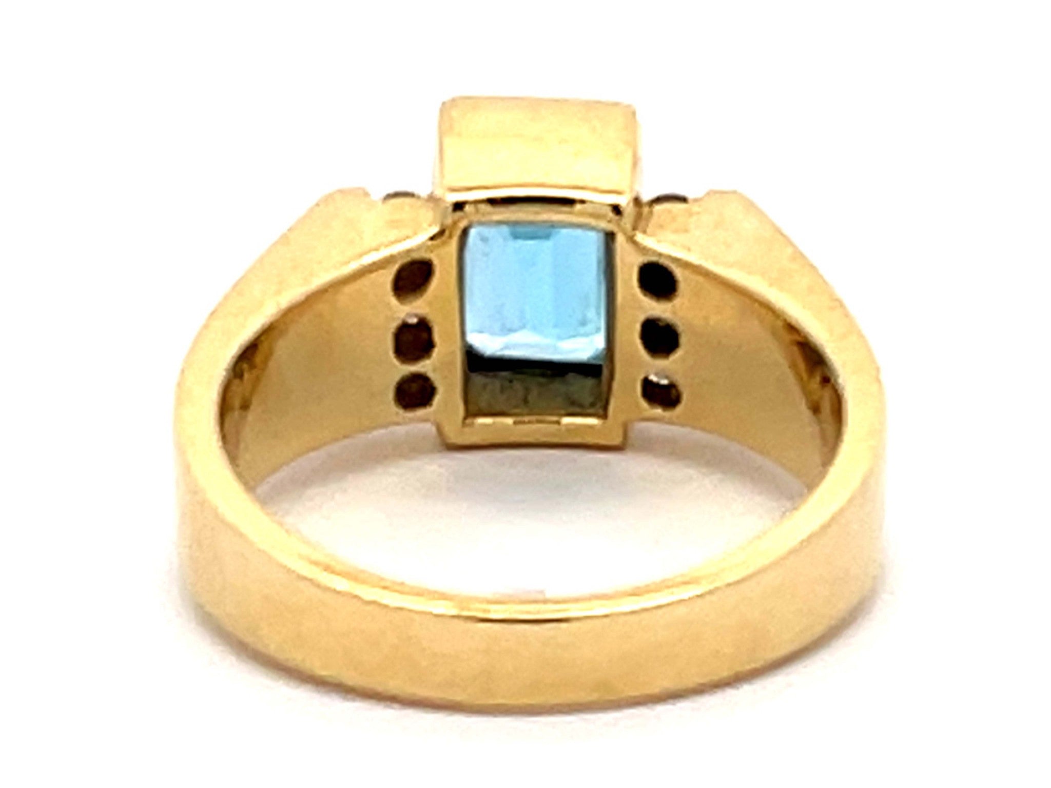 Light Blue Topaz and Diamond Ring in 14k Yellow Gold