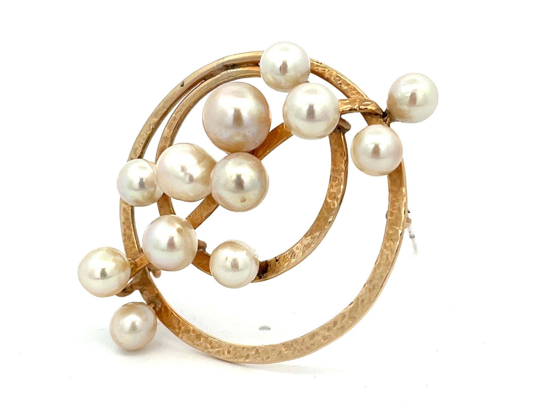 Mings Pearl Circle Brooch in 14k Yellow Gold