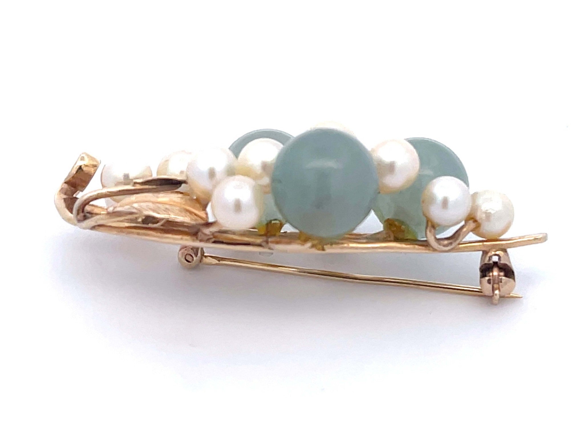 Mings Round Jade Leaf and Pearl Brooch in 14k Yellow Gold