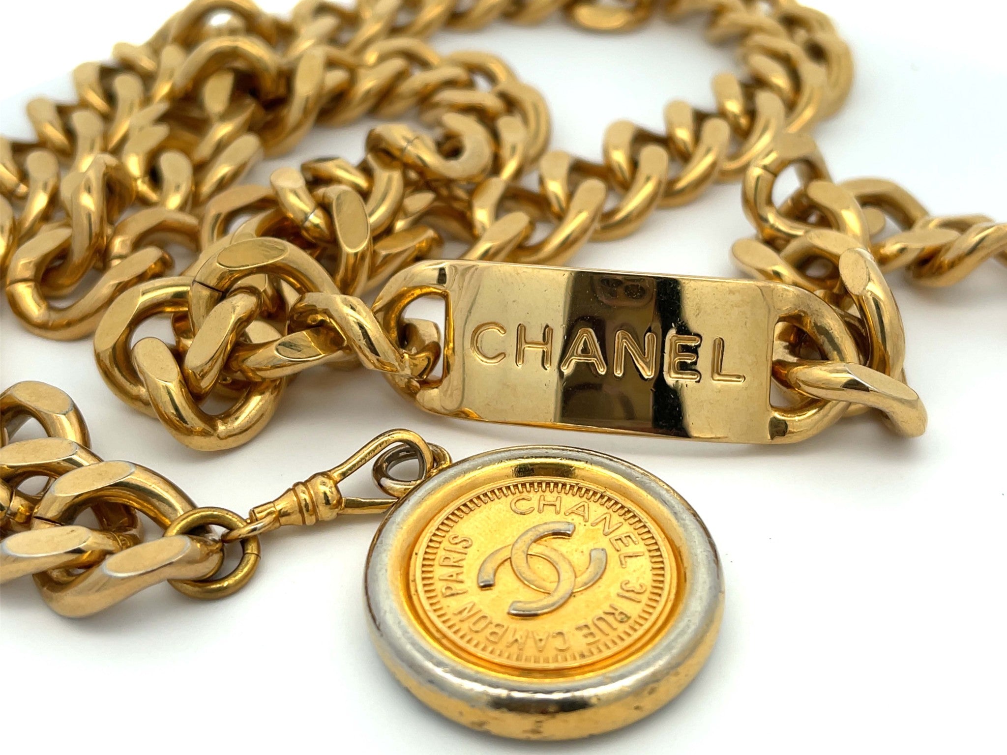 CHANEL Vintage 1980 Double Quilted CC Chain Belt