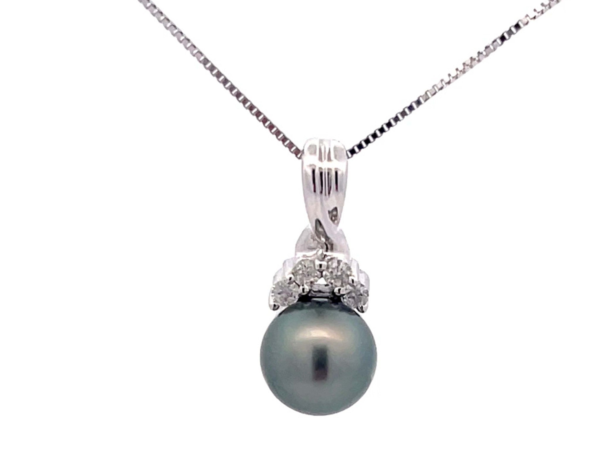 Tahitian Pearl Diamond Pendant and Chain in 14k White Gold