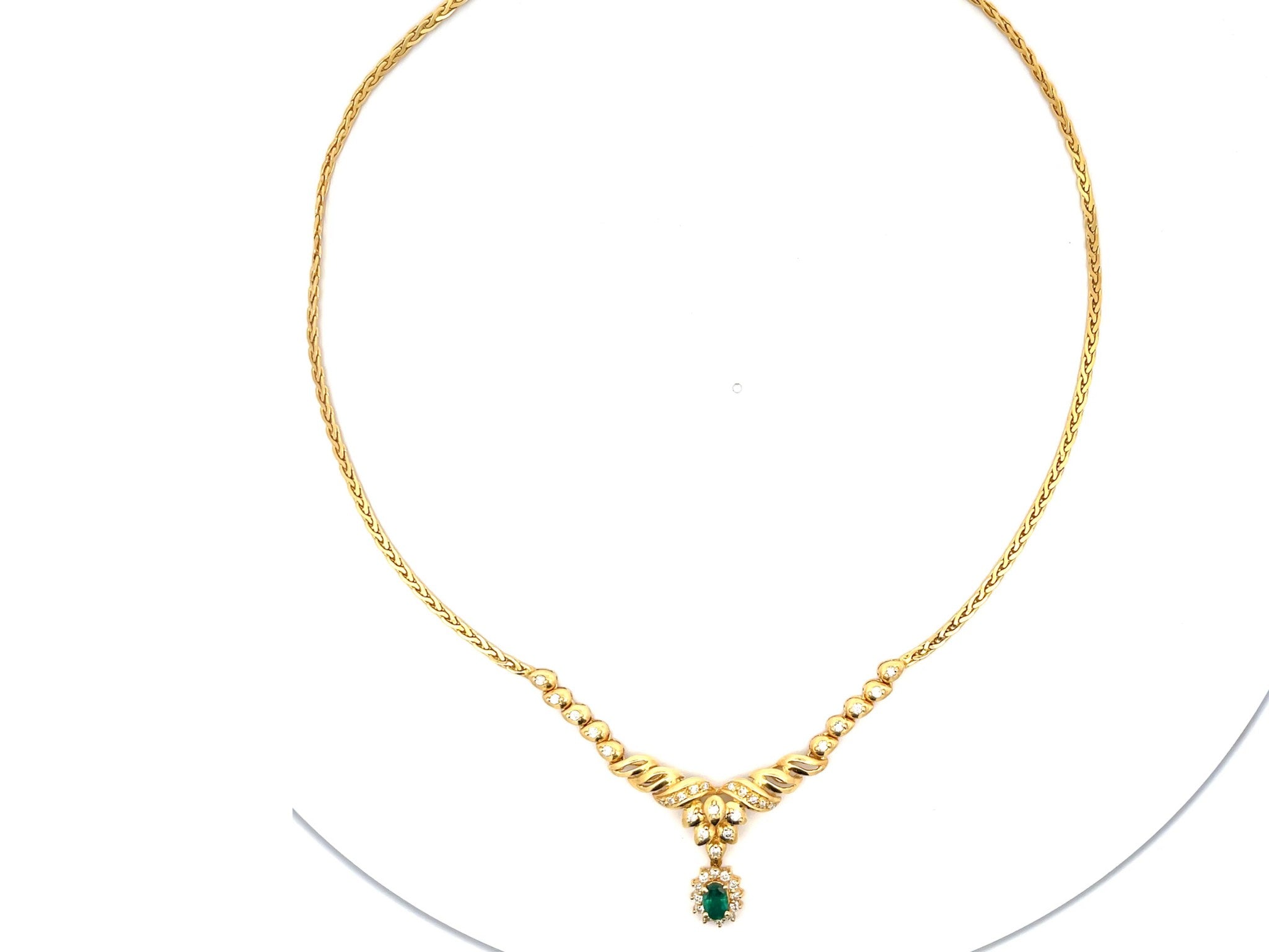 Colombian Emerald & Diamond Necklace in 18K Yellow Gold