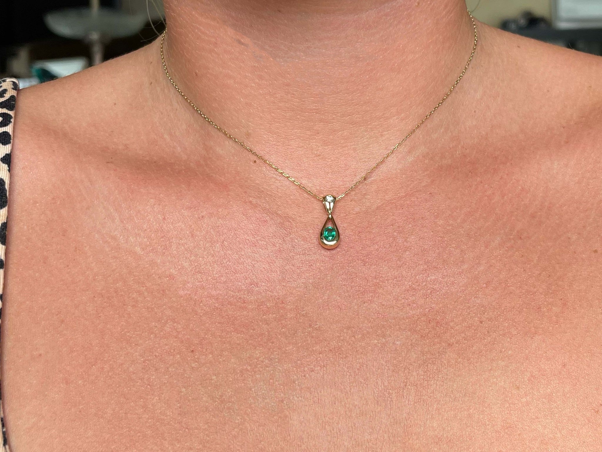 Dangly Emerald Diamond Necklace Solid 18K Yellow Gold