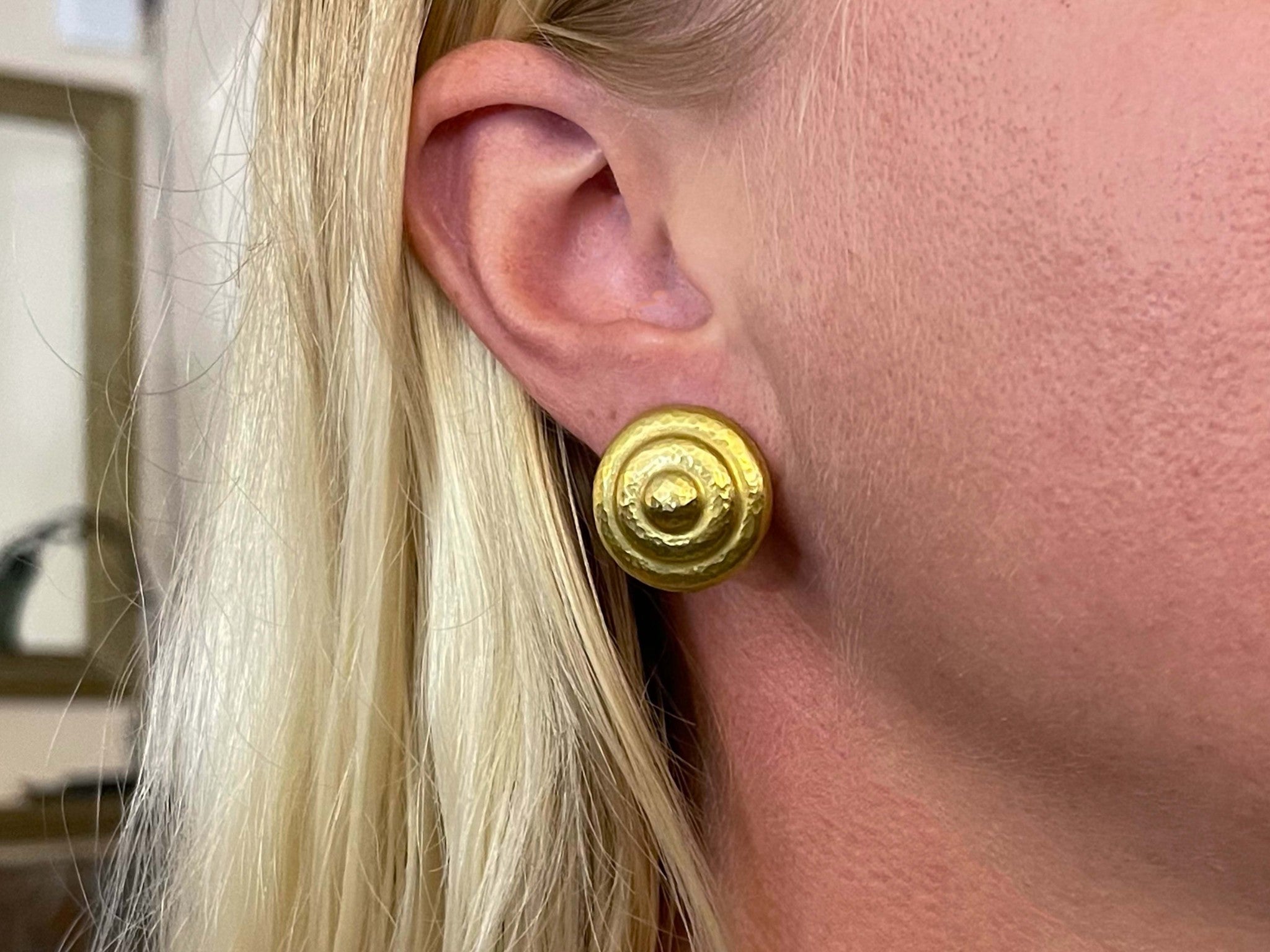 Solid 22K Yellow Gold Round Button Stud Earrings