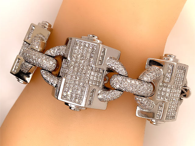 American Diamond Openable Bracelet with CZ Stones